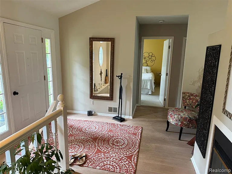 7670 Golden Hill Ct #22 — Photo 5
