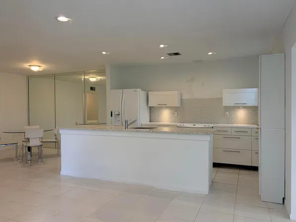 14492 Canalview Drive #B, Delray Beach, FL 33484