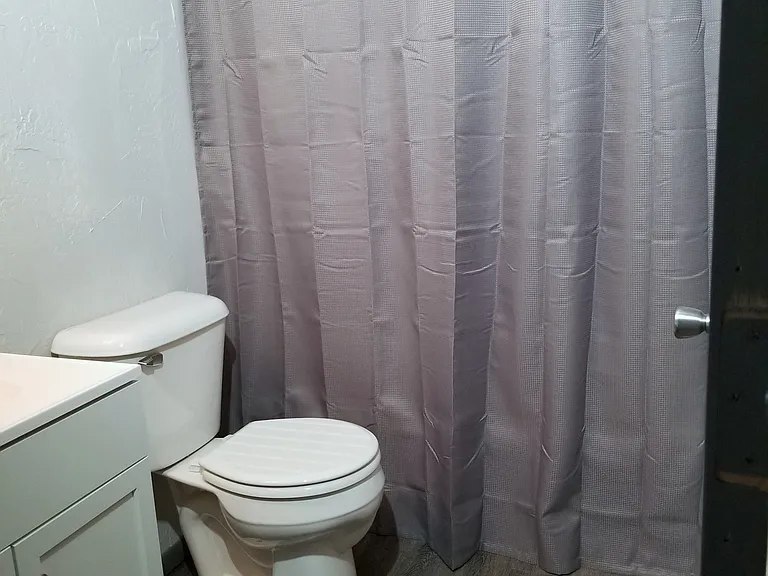 203 Clairmont Ct #4 — Photo 6