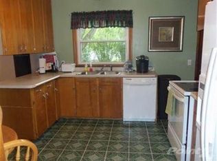 317 Quigley St, Edgerton, WI 53534