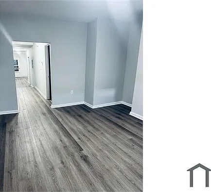 3 bed, 1046 sqft, $2,300 — Photo 4