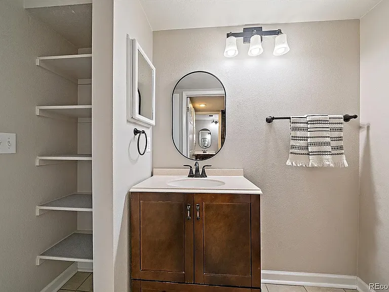 14120 E Temple Dr #Y04 — Photo 5