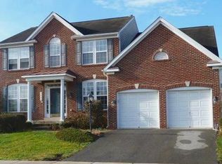 1105 Star Dr, Hagerstown, MD 21742