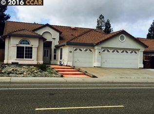 8730 Freesia Dr, Elk Grove, CA 95624