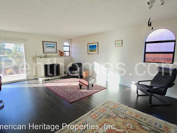2nd image of 2663 Nansen Ave