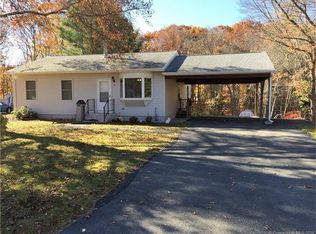 65 Russell St, Groton, CT 06355