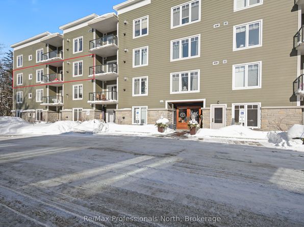 391 James St W #302, Gravenhurst, ON P1P 0A5
