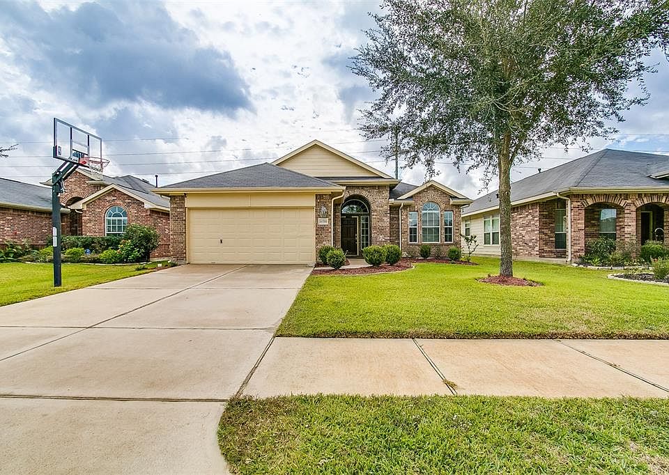 1st image of 21735 Sierra Long Dr
