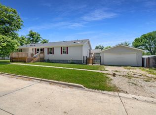 320 E High St, Winterset, IA 50273