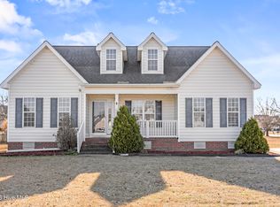 726 Addington Dr, Winterville, NC 28590