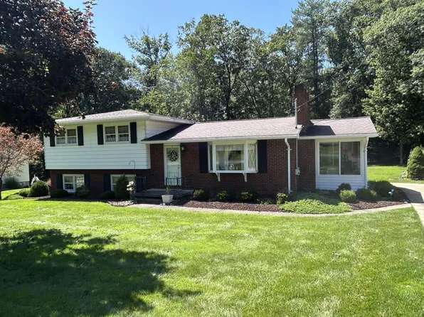 168 Westwood Dr, Clarion, PA 16214