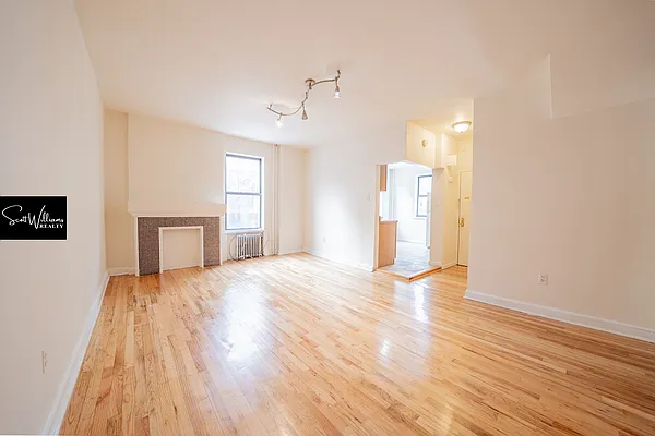 Rented by Scott Williams Realty LLC | media 23