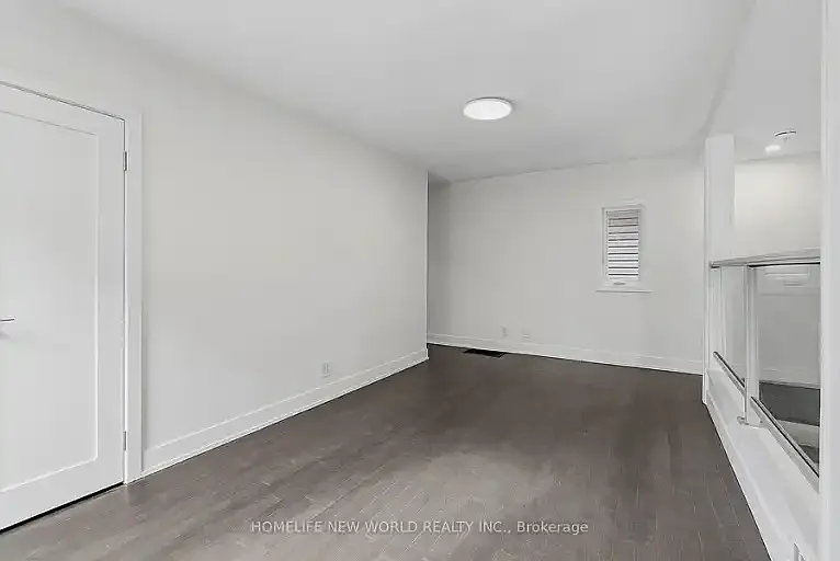 1842 Dundas St E #2 — Photo 4