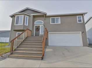 617 N Shamrock Rd, Veradale, WA 99037