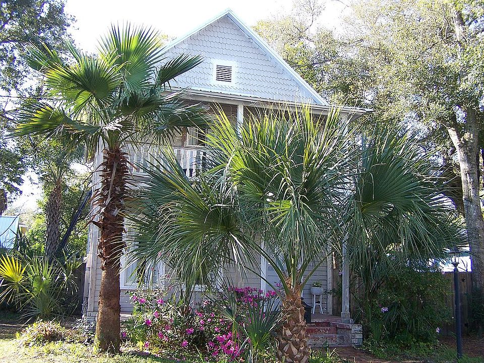 1st image of 15 Lovett St