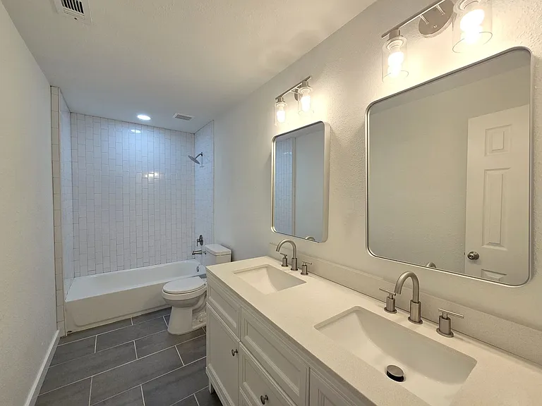 202 Marston Ave — Photo 19