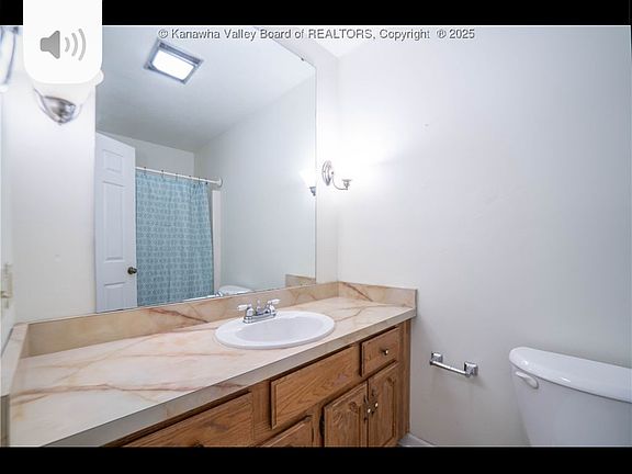 3rd image of 5323 Stephen Way