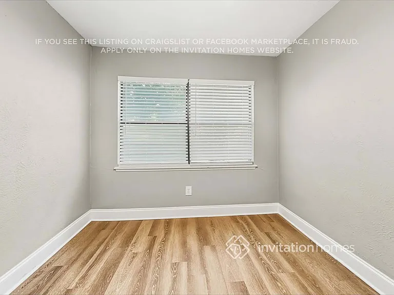 1217 Lombardy Dr — Photo 6