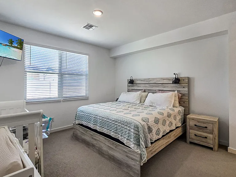 8820 W Agora Ln — Photo 13