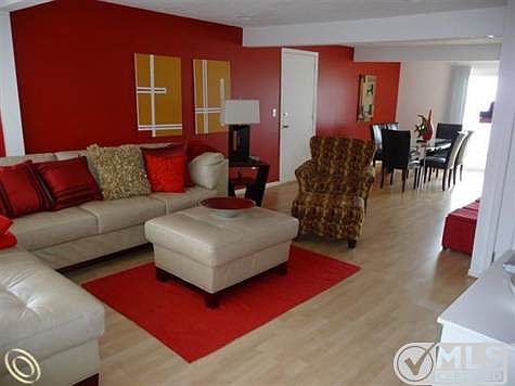 Living room.JPG