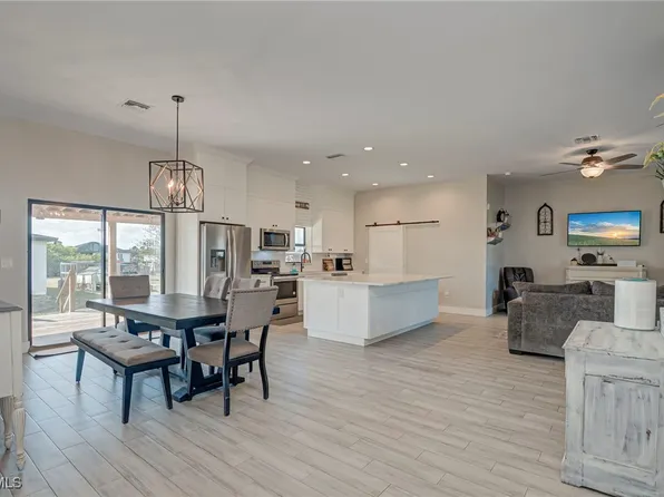 7717 16th Ter, Labelle, FL 33935