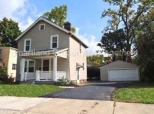 1479 S Noble Rd, Cleveland Heights, OH 44121