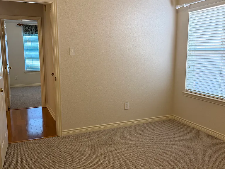 4408 Jenkins Dr — Photo 17