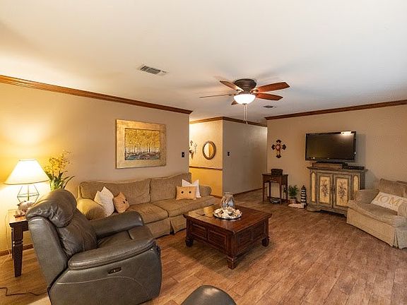 4th image of 3316 La Vista Ave