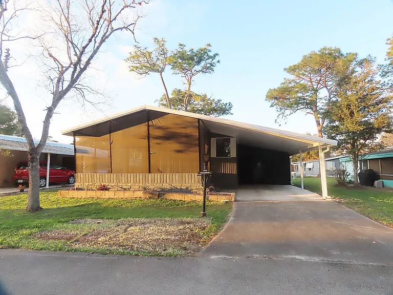 1077 Quail Dr — Photo 6