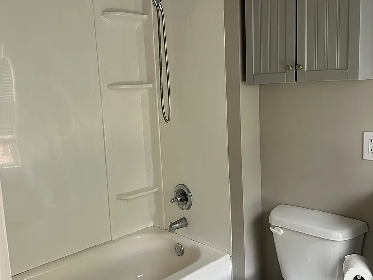 346 Doles Blvd #2 — Photo 10
