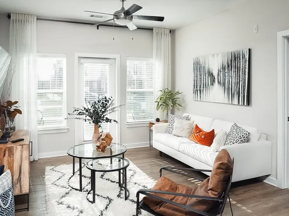 Carriage House, 2226 Merrill Dr #F017d99d7, Forrest City, AR 72335