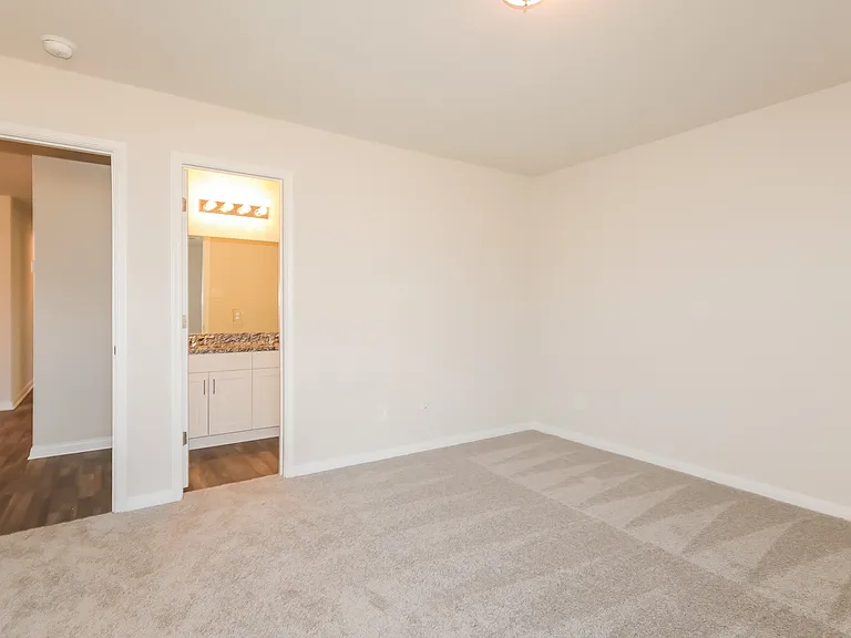 14208 Harlequine Dr — Photo 7