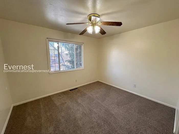 1456 Bonita Dr — Photo 10