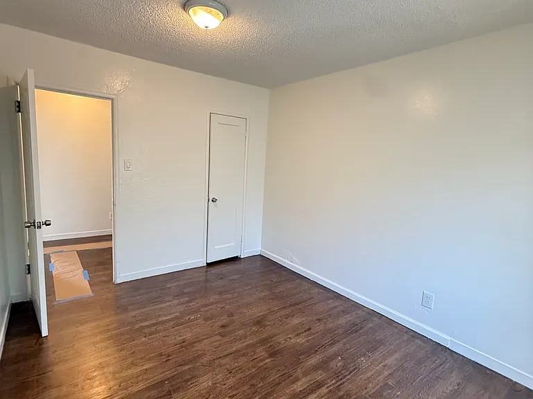 235 E Coolidge Ave #12 — Photo 49