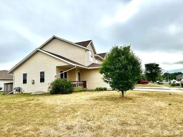 1540 Radhika STREET, Fort Atkinson, WI 53538