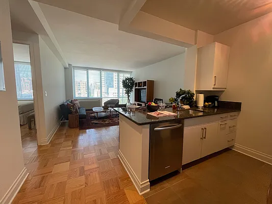 Rented by Carnegie Hill Place | media 6