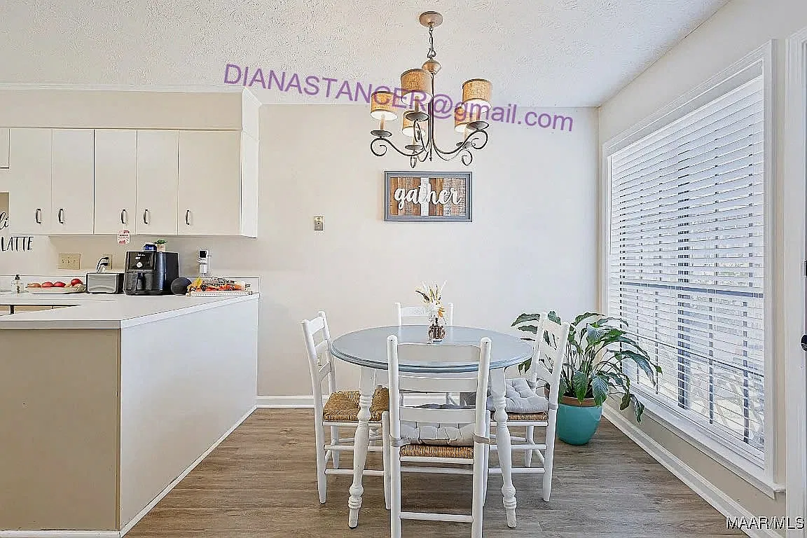 2 bed, $700 — Photo 2