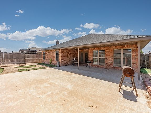 5th image of 9904 Aloe Ct