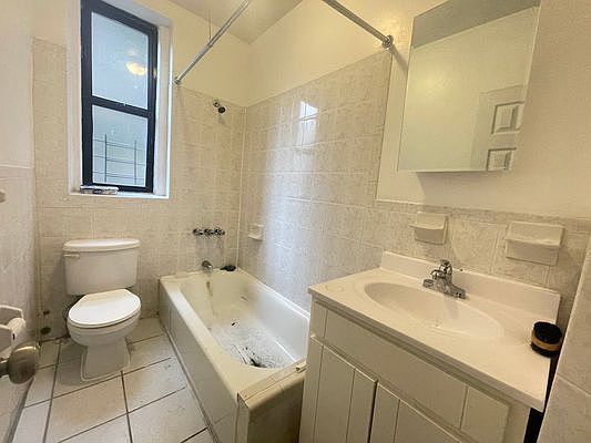 4th image of 3340 Fort Independence St #4C