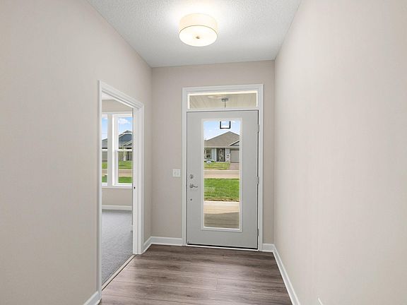 3rd image of 17721 Everest Ave