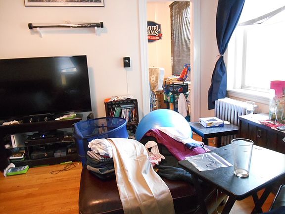 4th image of 1850 Commonwealth Ave APT 26C