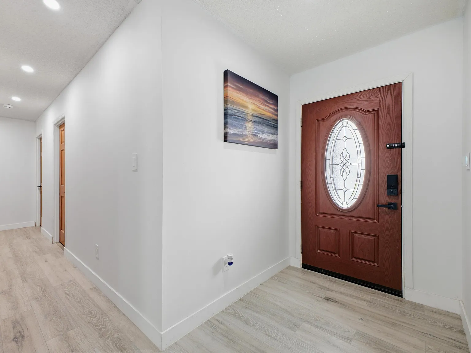 3 bed, 2.5 bath, 1664 sqft, $3,000 — Photo 4