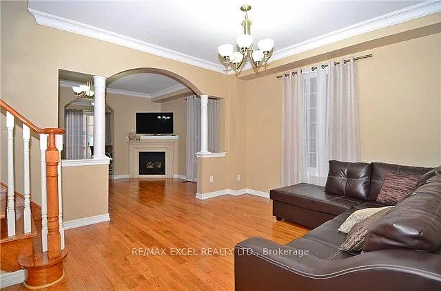 5 bed, $4,250 — Photo 4