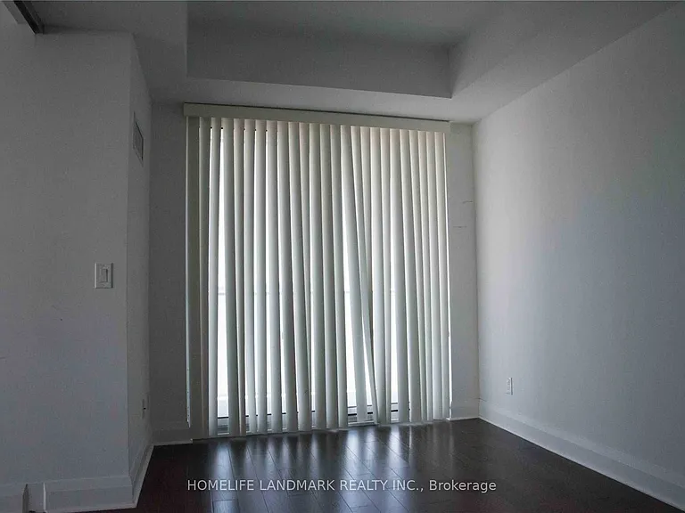 1080 Bay St #2510 — Photo 9