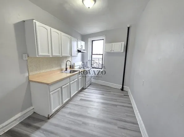 160 Ellis Ave, Irvington, NJ