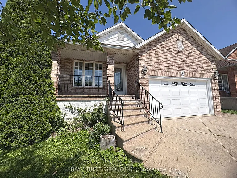 35 Diamond Ct — Photo 3