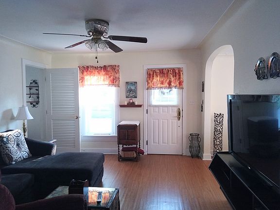Comfortable Living Room