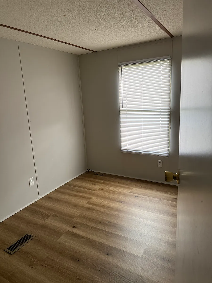 Building Photo - 88 Zechman Dr