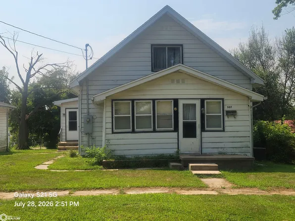 507 N Hayes St, Mount Ayr, IA 50854