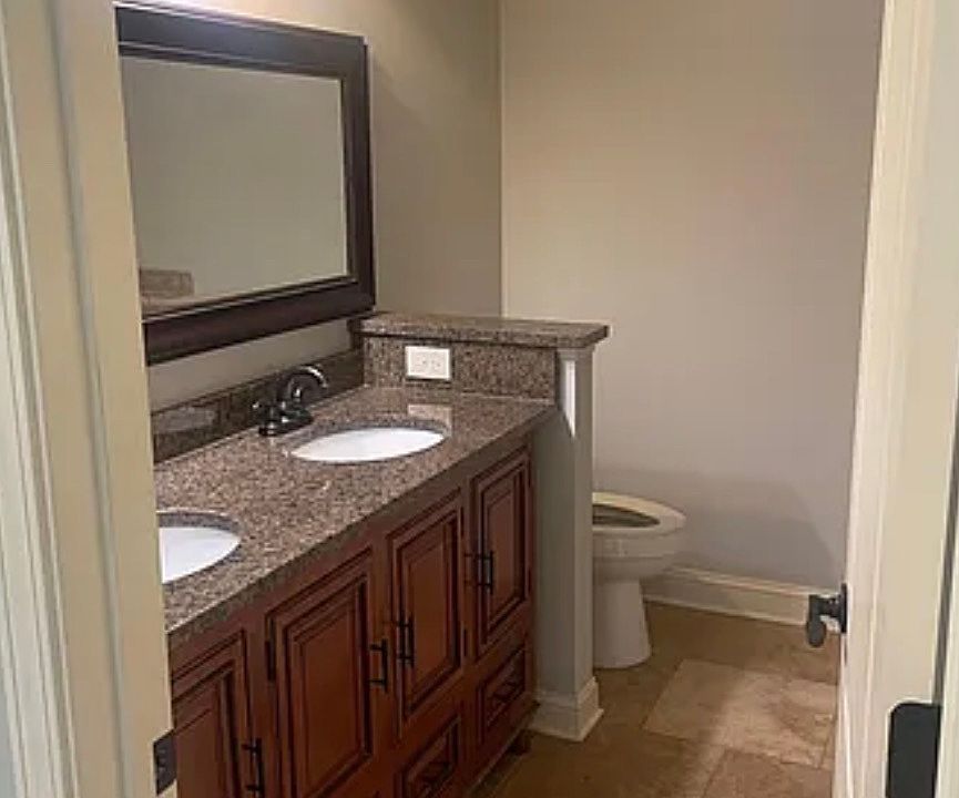 1st image of 523 Ridge View Xing